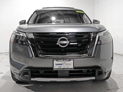 Used 2025 Nissan Pathfinder Platinum w/ Cargo Package