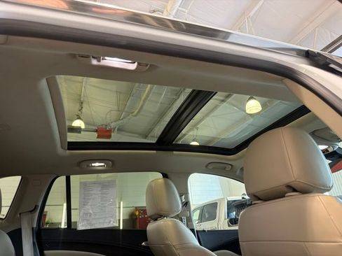 Used 2017 Buick Envision Premium AWD/4WD image 14