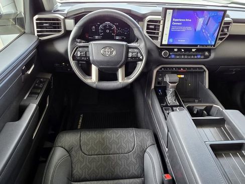 Used 2024 Toyota Tundra Limited AWD/4WD image 13