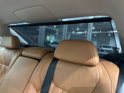 Used 2020 BMW 740i xDrive w/ Cold Weather Package AWD/4WD image 48