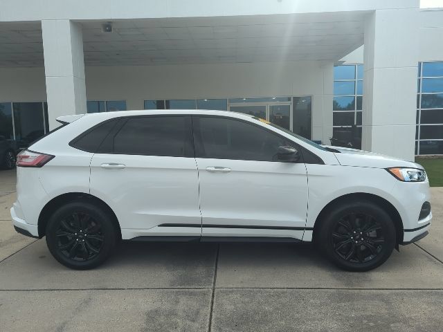 Used 2024 Ford Edge SE w/ Black Appearance Package AWD/4WD image 8