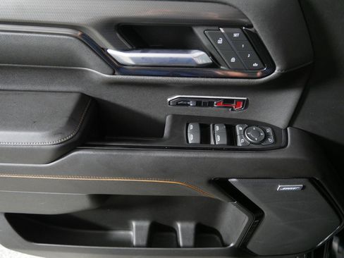 Used 2022 GMC Sierra 1500 AT4 w/ AT4 Premium Package image 19