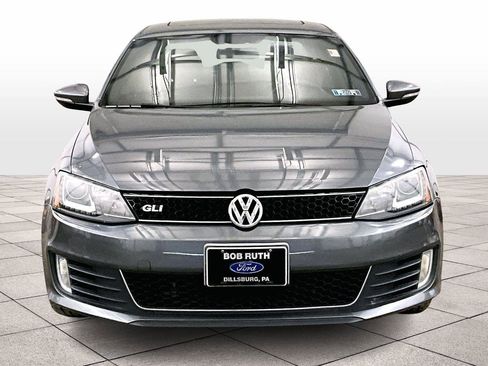 Used 2013 Volkswagen Jetta GLI Autobahn image 4