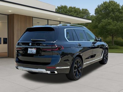 Used 2026 BMW X7 xDrive40i w/ Premium Package AWD/4WD image 8