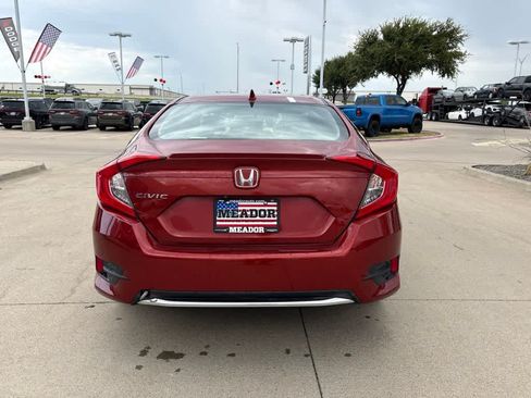Used 2019 Honda Civic EX image 4