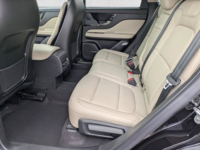 New 2026 Lincoln Corsair Premiere FWD image 15
