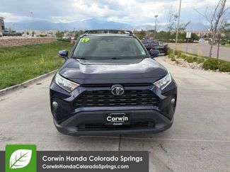 Used 2019 Toyota RAV4 XLE Premium w/ Cold Weather Package AWD/4WD video 2