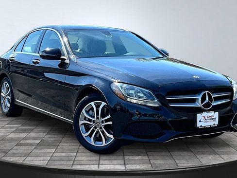 Used 2018 Mercedes-Benz C 300 4MATIC Sedan image 3