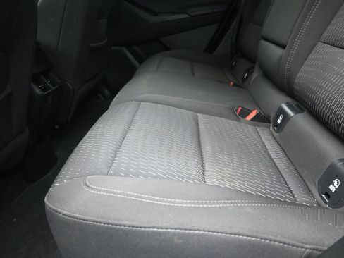 Used 2025 Chevrolet Equinox LT w/ Midnight Edition FWD image 16