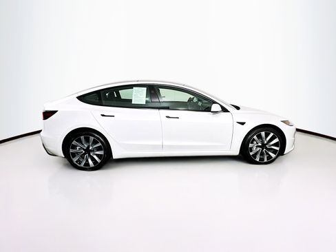 Used 2025 Tesla Model 3 RWD image 10