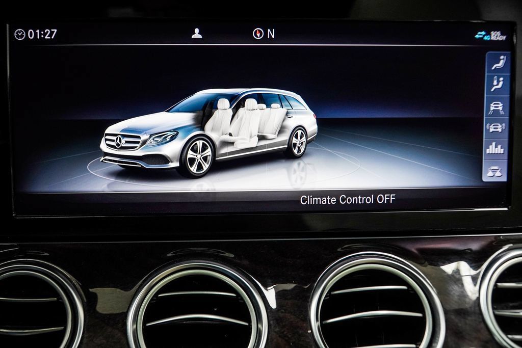 Used 2019 Mercedes-Benz E 450 4MATIC Wagon image 29