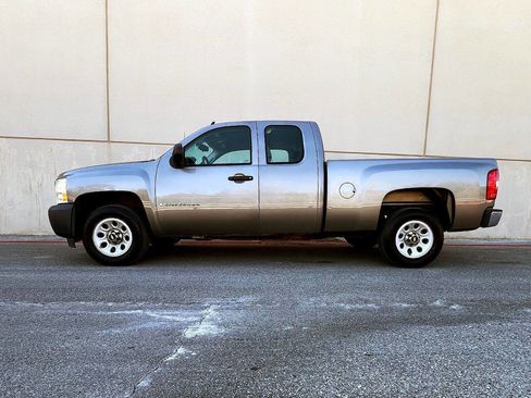 Used 2007 Chevrolet Silverado 1500 W/T image 20