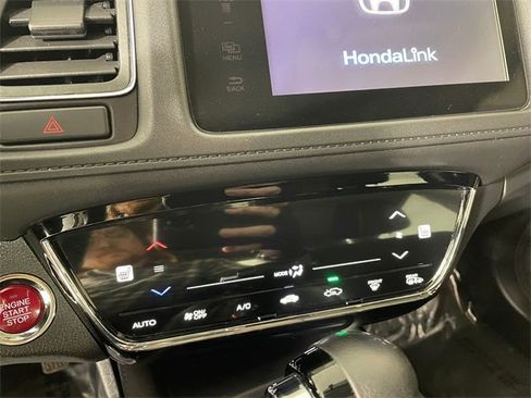 Certified 2017 Honda HR-V EX image 8