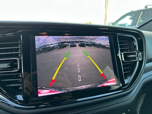 Used 2022 Dodge Durango GT RWD image 21