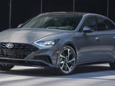 Used 2022 Hyundai Sonata Limited FWD image 1