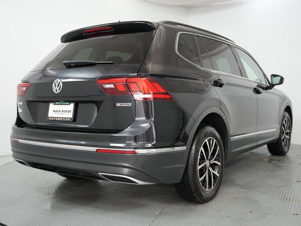Used 2021 Volkswagen Tiguan SE w/ Panoramic Sunroof Package AWD/4WD image 9