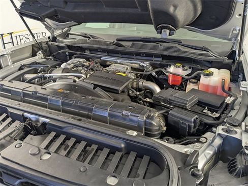 Used 2023 Chevrolet Silverado 2500 Custom w/ Custom Value Package image 33