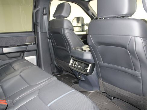 New 2026 Ford F350 Platinum image 32