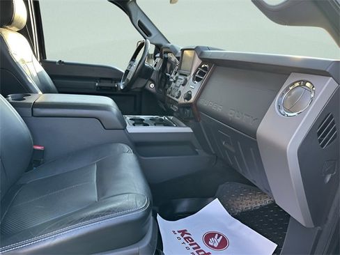 Used 2016 Ford F350 Lariat w/ Chrome Package image 9