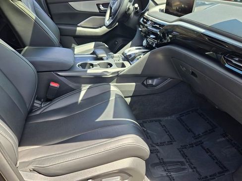 Certified 2023 Acura MDX FWD w/ Technology Package image 16