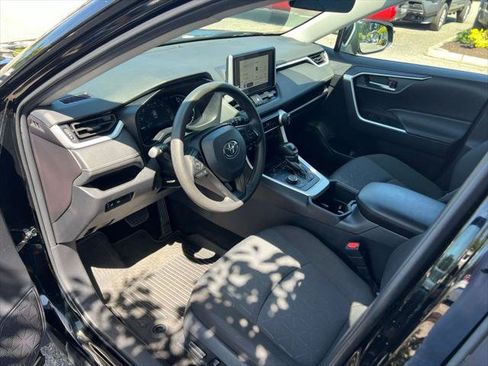Certified 2025 Toyota RAV4 XLE AWD/4WD image 12