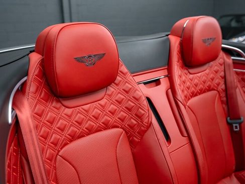 Used 2022 Bentley Continental GT AWD/4WD image 35
