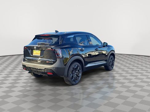 New 2026 Nissan Kicks SR w/ Cold Weather Package image 8