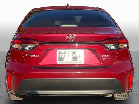 Used 2026 Toyota Corolla XLE FWD image 4
