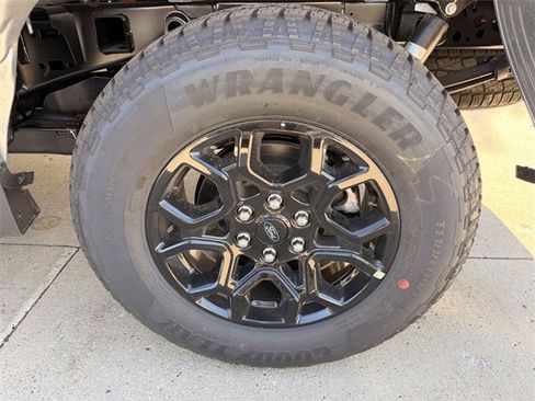 New 2025 Ford F150 XLT w/ Equipment Group 302A MID image 7