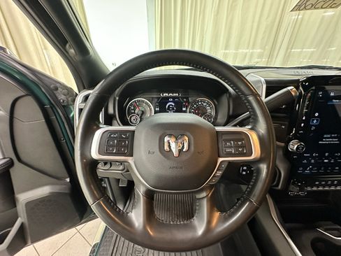 Used 2022 RAM 2500 Big Horn w/ Level B Equipment Group AWD/4WD image 26