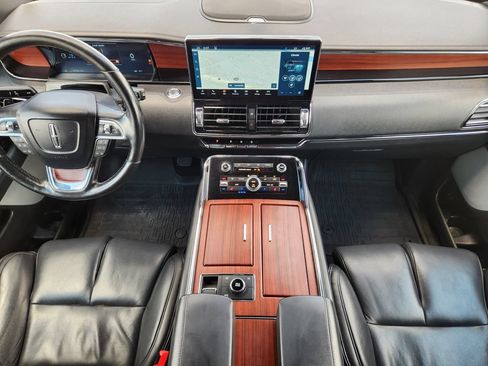 Used 2023 Lincoln Navigator L Reserve AWD/4WD image 27