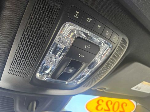 Certified 2023 Mercedes-Benz GLB 250 image 35
