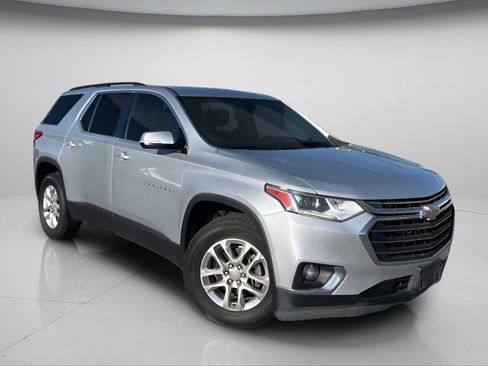 Used 2019 Chevrolet Traverse LT AWD/4WD image 2