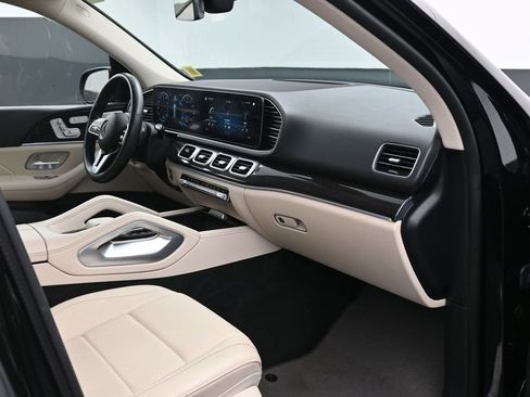 Used 2021 Mercedes-Benz GLE 350 4MATIC image 11