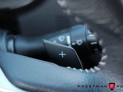 Used 2021 Subaru Impreza 2.0i Limited image 33