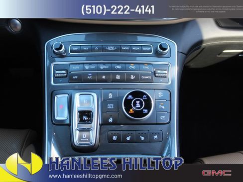 Used 2022 Hyundai Santa Fe Calligraphy image 25