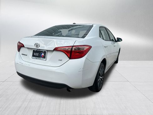 Used 2017 Toyota Corolla LE w/ LE Premium Package image 9