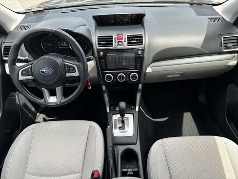 Used 2017 Subaru Forester 2.5i Premium AWD/4WD image 14