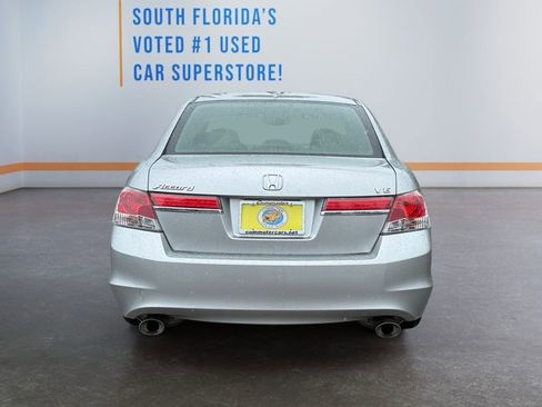 Used 2011 Honda Accord EX-L image 5