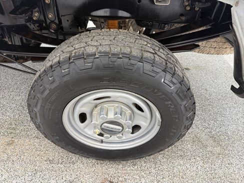 Used 2019 Ford F250 XL w/ Power Equipment Group image 12