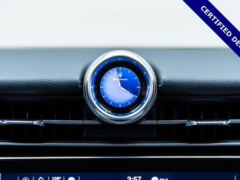 Used 2024 Maserati Grecale GT image 42