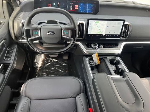 New 2025 Ford Expedition Max Platinum w/ Stealth Performance Package image 22