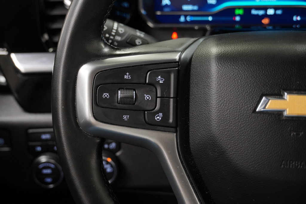 Used 2024 Chevrolet Silverado 1500 LT AWD/4WD image 29