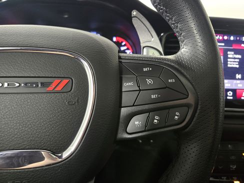 Used 2023 Dodge Durango R/T AWD/4WD image 17