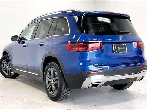 New 2026 Mercedes-Benz GLB 250 image 12