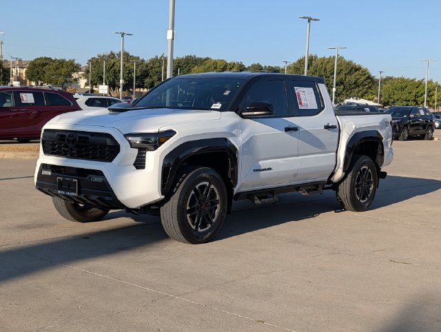 Used 2024 Toyota Tacoma TRD Sport AWD/4WD image 10