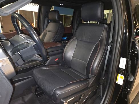 Used 2021 Ford F150 Lariat image 11