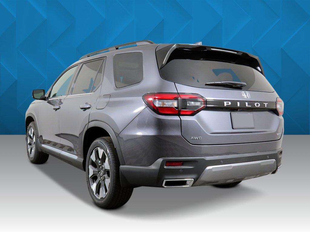 New 2026 Honda Pilot Touring image 9