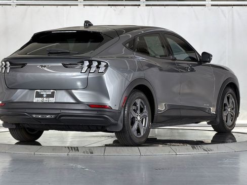 Used 2023 Ford Mustang Mach-E Select RWD image 9