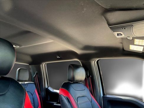 Used 2018 Ford F150 Lariat w/ Equipment Group 502A Luxury AWD/4WD image 16